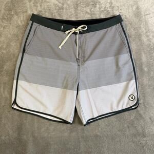 Vuori Men's 36 Swim Trunks Striped Tie Waist Sporty Coastal